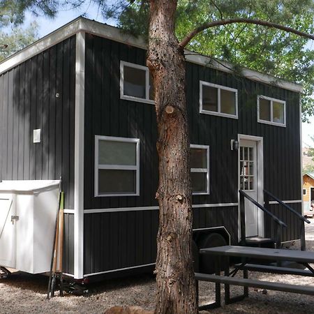 Hygge Tiny Home Hue-Gah Leeds ภายนอก รูปภาพ
