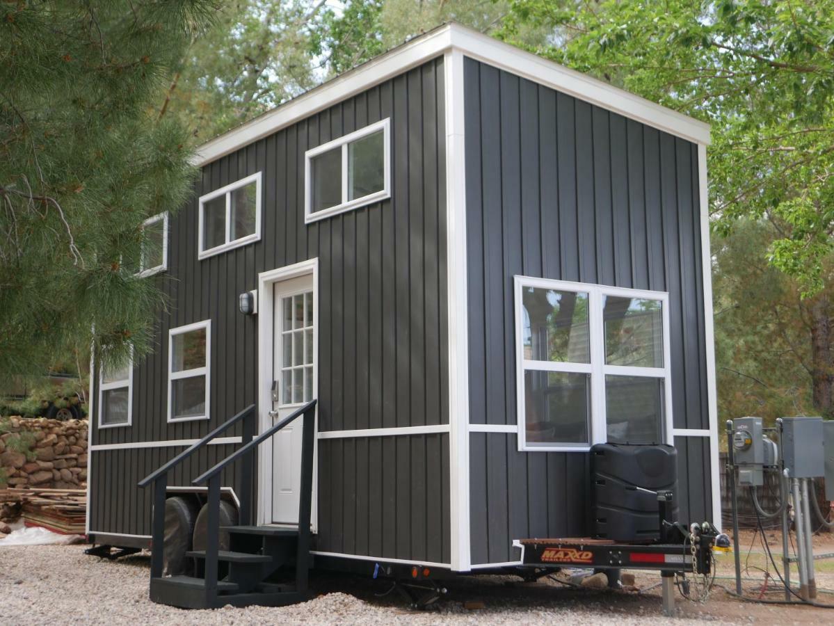Hygge Tiny Home Hue-Gah Leeds ภายนอก รูปภาพ
